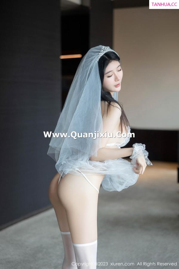   [XiuRen]高清写真图 2023.07.31 No.7165 幼幼 婚纱丝袜第3张图片